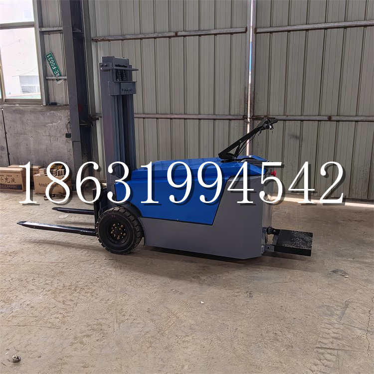 道外区全电动叉车插腿式堆高车液压装卸车1.5吨升高小型站驾式铲车